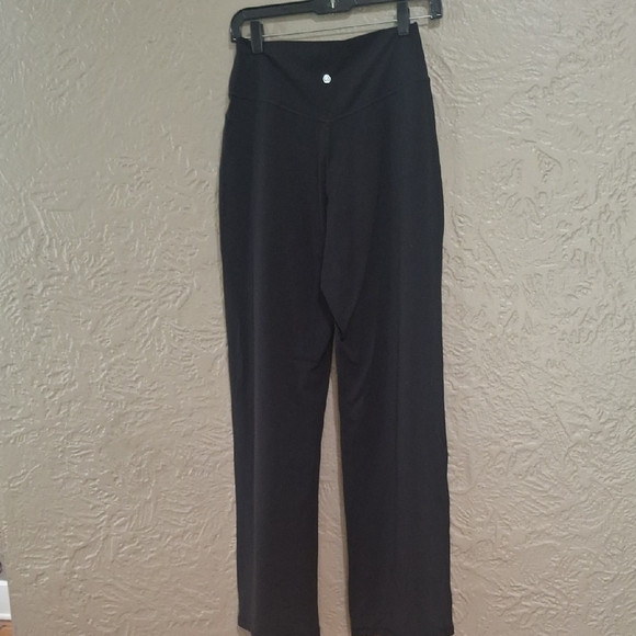 Black High-Waisted Pants Size M-L - Picture 3 of 7